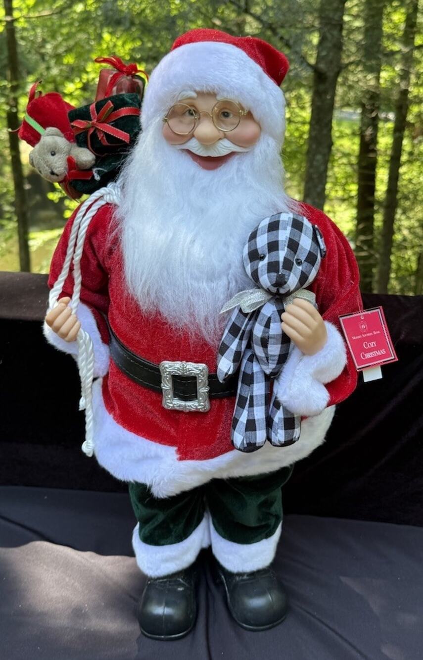 Belk Modern Southern Home Cozy Christmas 23” Door Greeter Santa Claus Whimsy